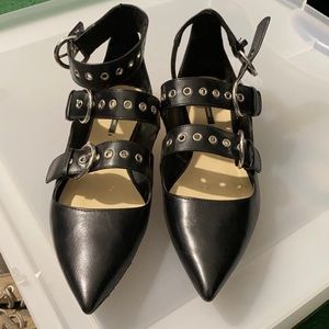 Zara Flats